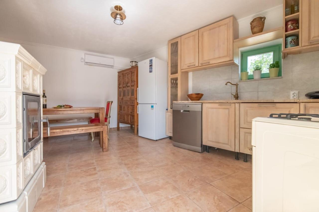 Villa Pristinus Krstatice Екстер'єр фото