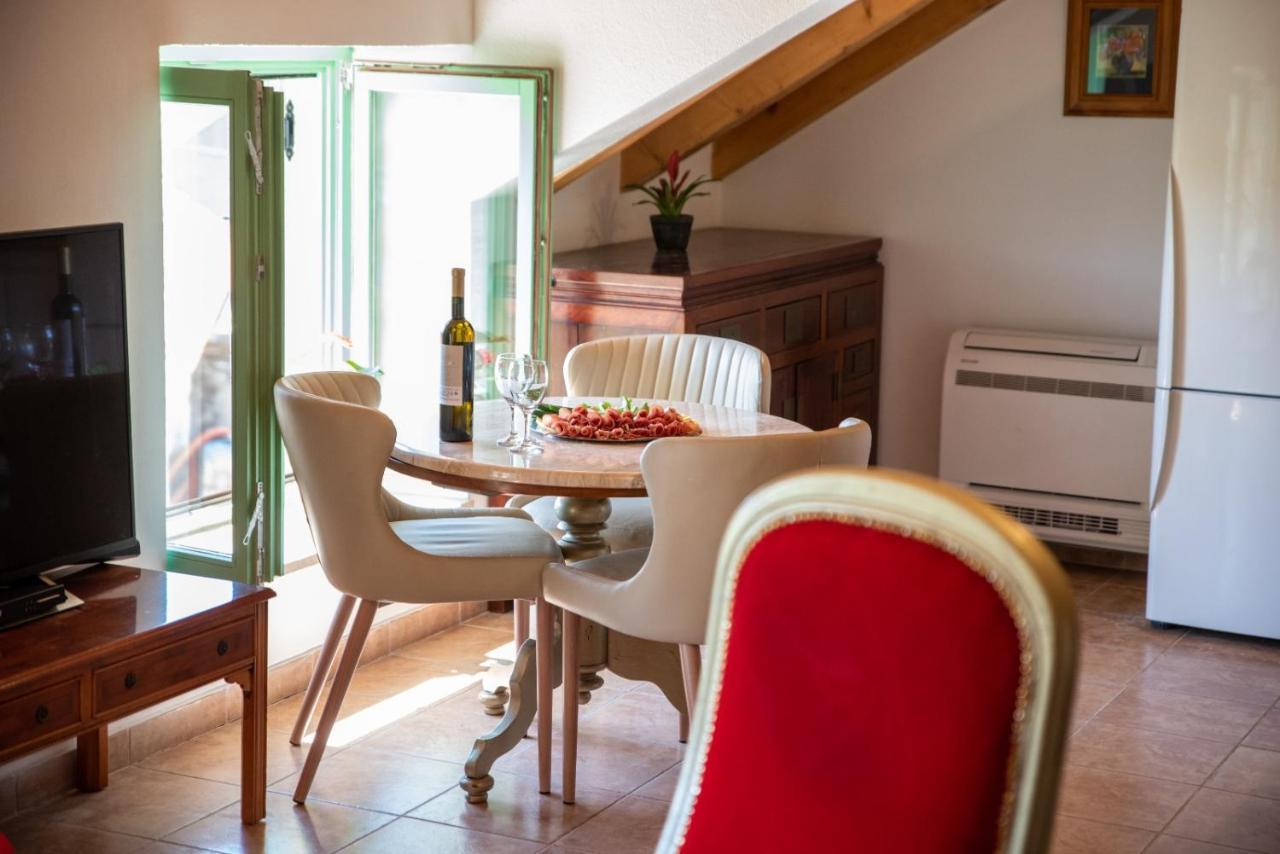 Villa Pristinus Krstatice Екстер'єр фото