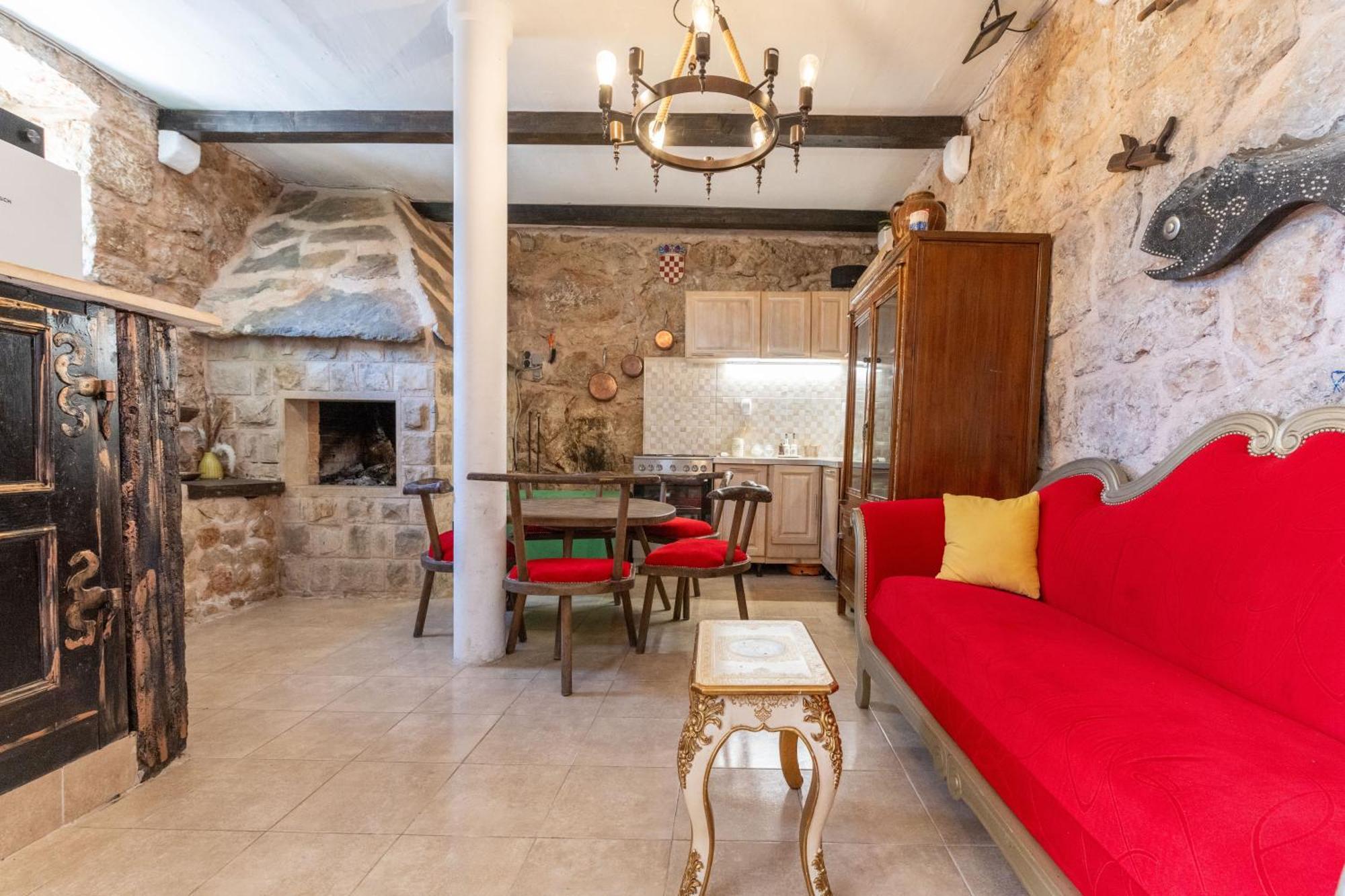Villa Pristinus Krstatice Екстер'єр фото